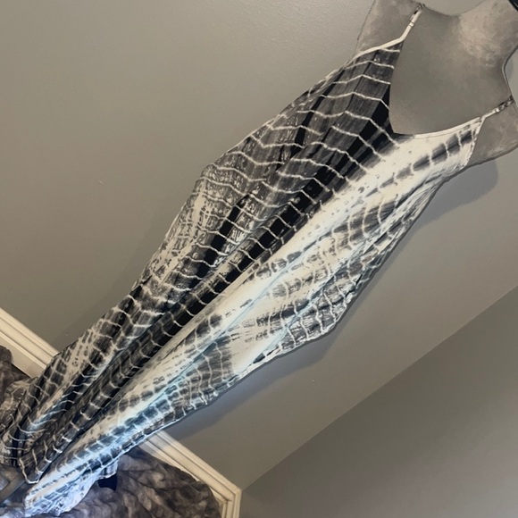 Lovestitch Maxi Dress - Picture 1 of 5